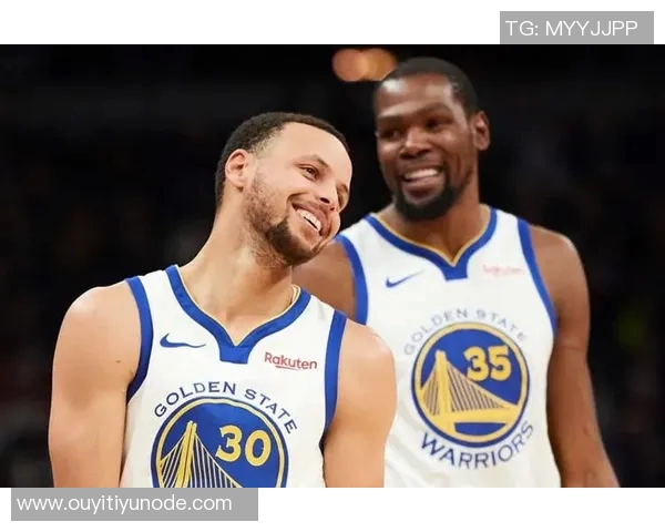 GM调查揭示关键时刻谁能投中致胜球库里居首杜兰特哈利紧随其后 GM调查揭示关键时刻谁能投中致胜球库里居首杜兰特哈利紧随其后