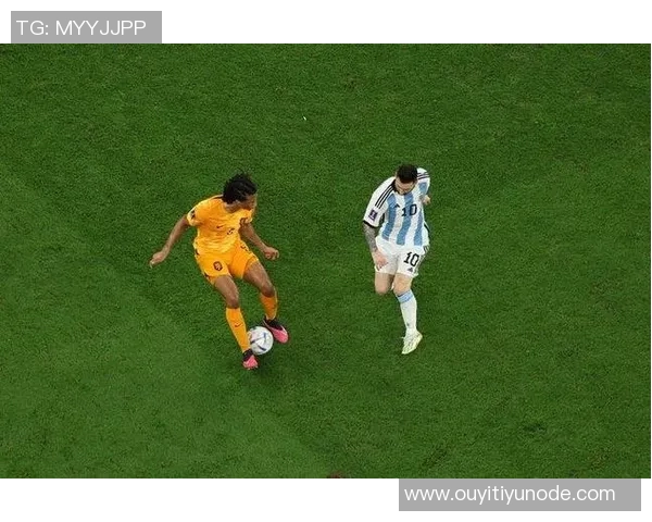 斯卡洛尼早在06年预见梅西夺冠并助力其穿上19号球衣 斯卡洛尼早在06年预见梅西夺冠并助力其穿上19号球衣