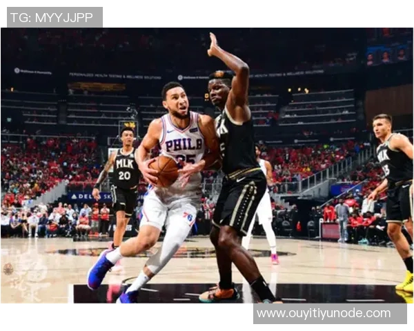 阿贾半场表现抢眼独揽17分7板2帽阿德巴约状态低迷仅得4分4板